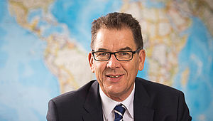 150610_GBMZ_PHT010.jpg Bundesminister Dr. Gerd Müller